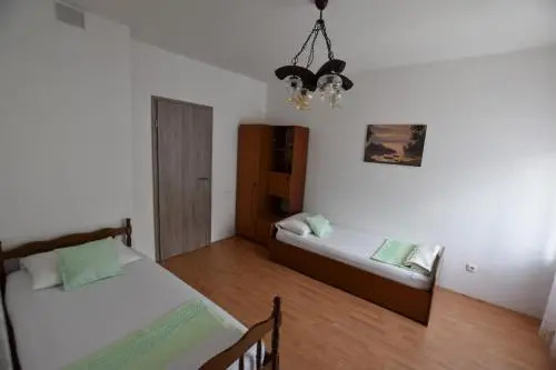 Apartments Frkovic