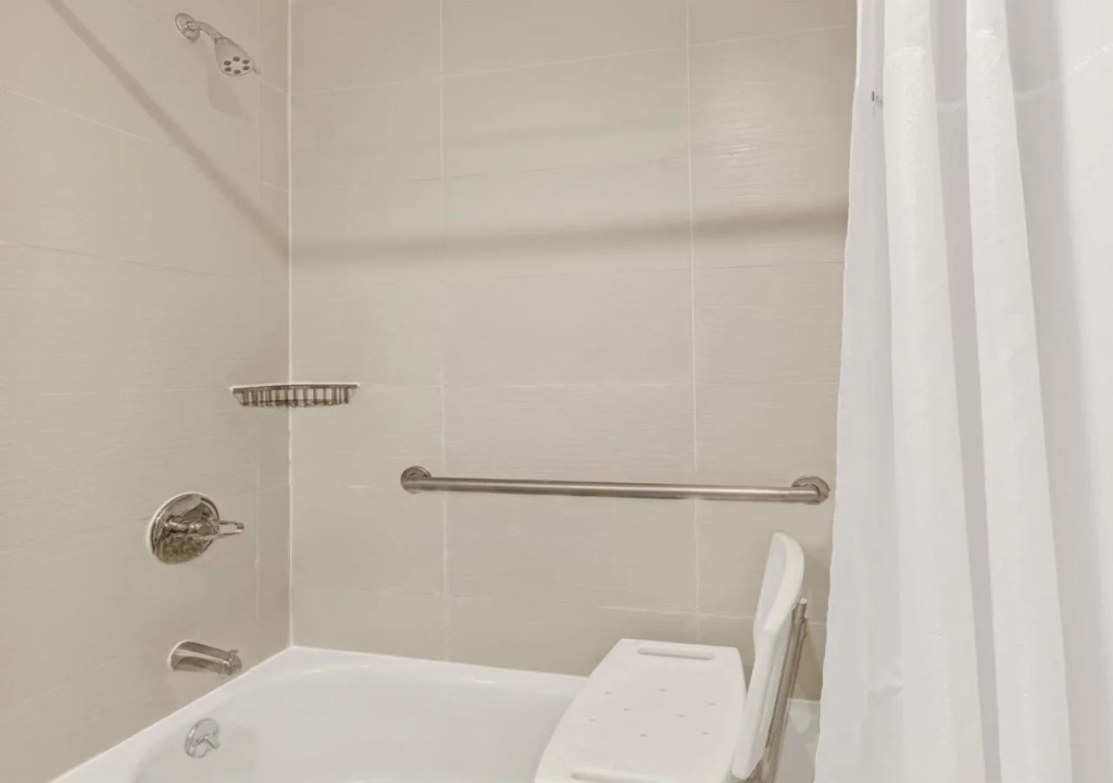 Wyndham Garden Long Island City Manhattan View Hotel