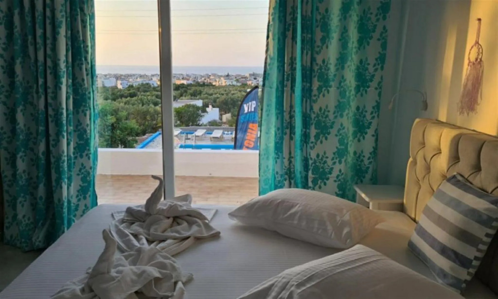 Mila Malia Suites