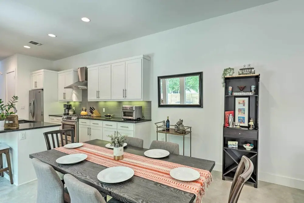 Sunny Austin Abode: Proximity to Parks & Dtwn