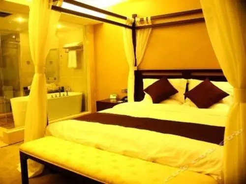 Source Hotel
