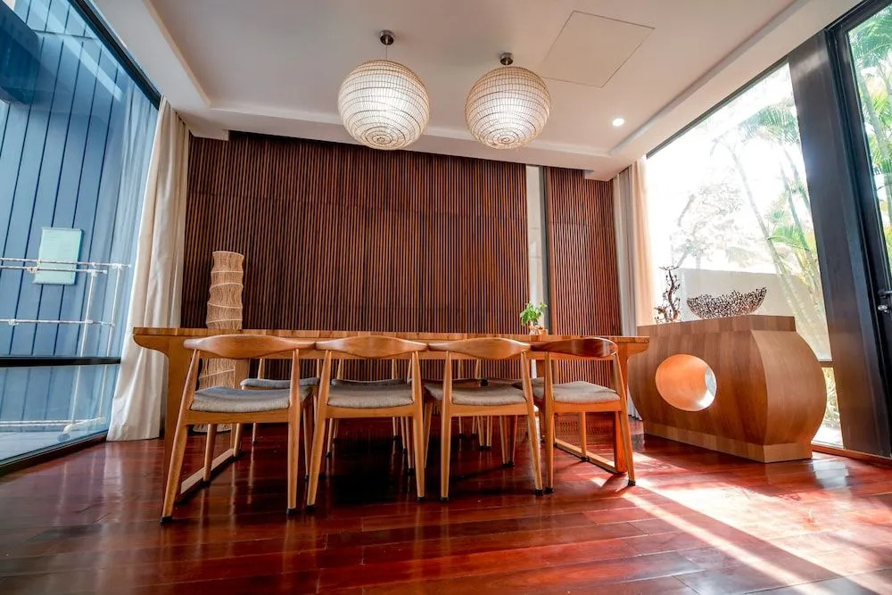 Beachfront Villa Danang Beach
