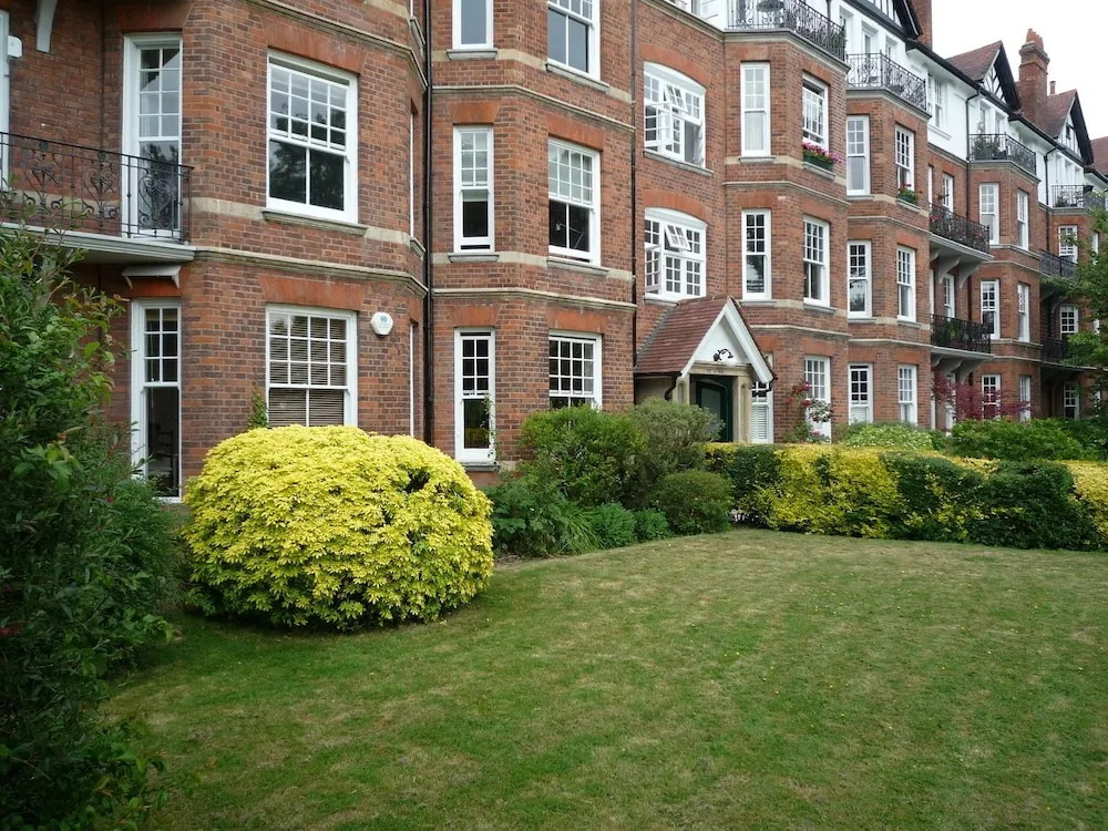 Brookfield Mansions