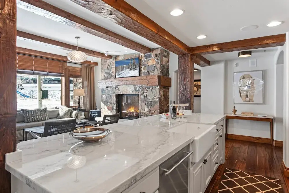 Grand Lodge - Four Bedroom Condo #306 - Ski-in/ski-out by Deer Valley Resort