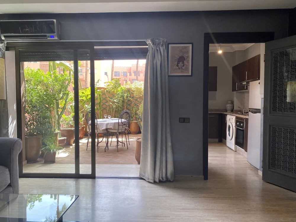 OY Apartment
