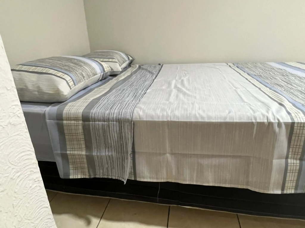Apartamento 4 quartos Av Beira Mar nº 36 - Edif Canto Nobre - Guarapari ES