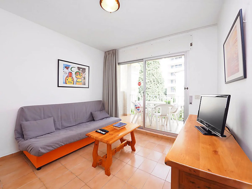 Apartment Mismar Roses 8270