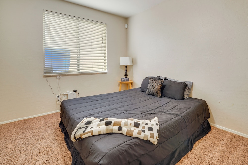 Pool & Great Location! Smart Home in Chandler