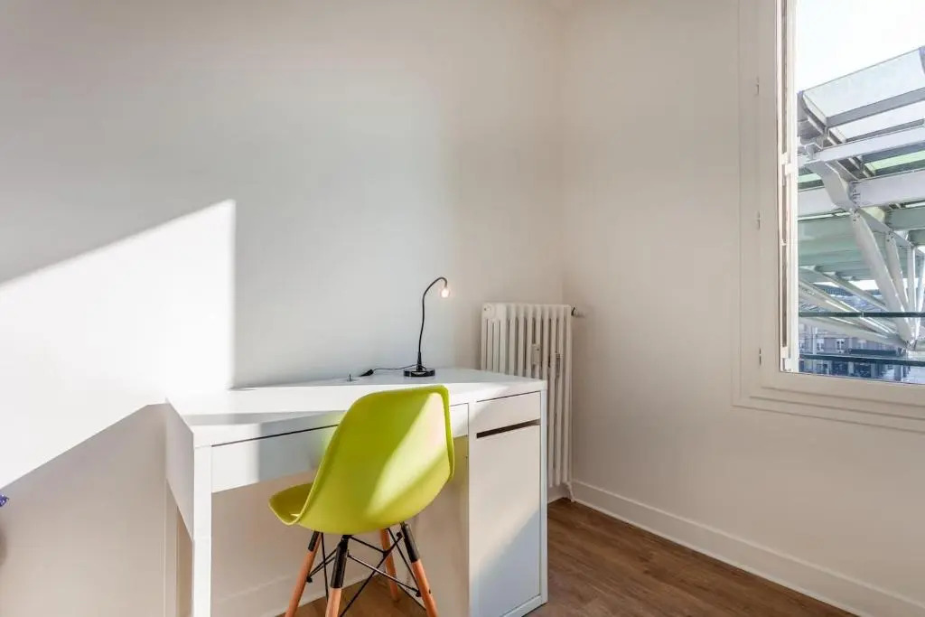 Grand appartement moderne à proximité de la gare