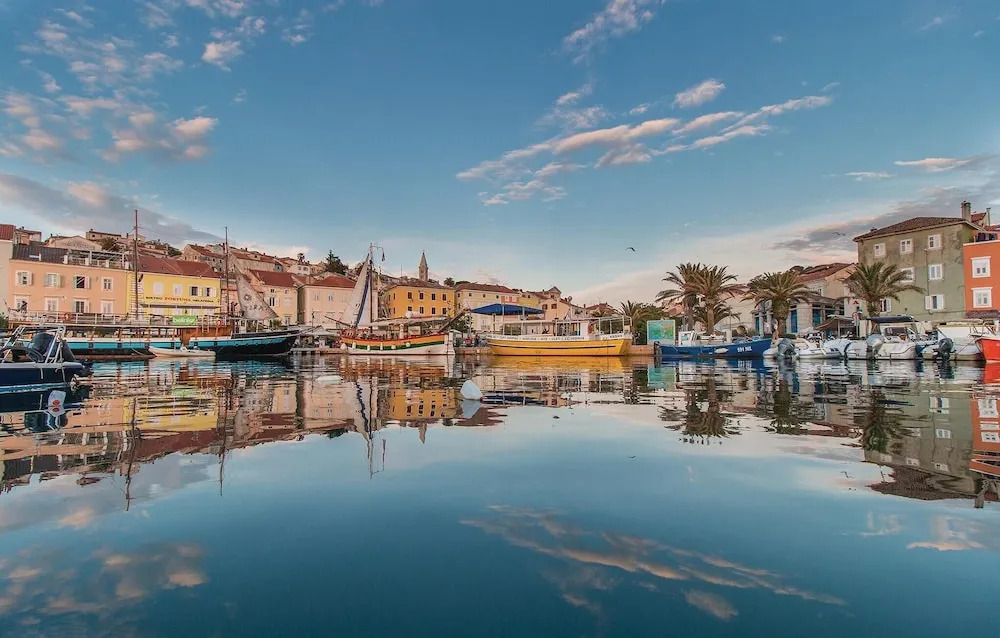 Nice Apartment in Mali Losinj With 1 Bedrooms and Wifi