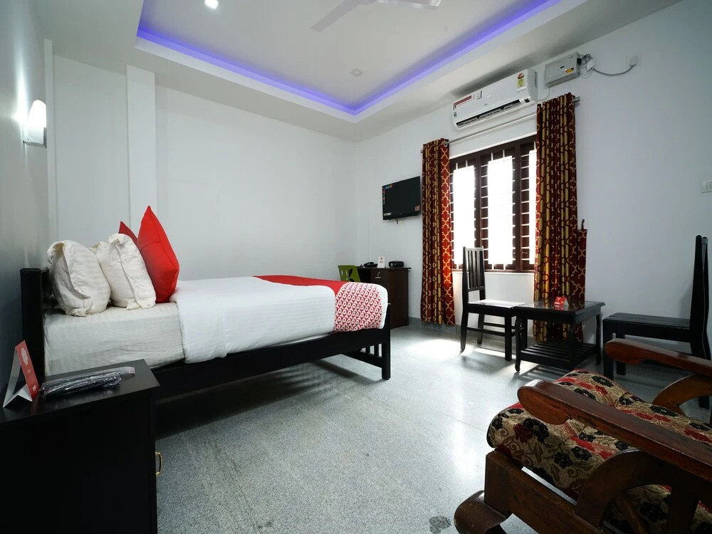 Hotel O Aluva Town