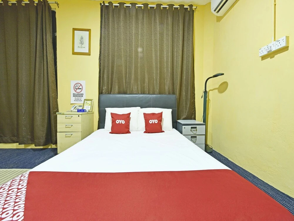 Wakaf Bharu Inn by OYO Rooms