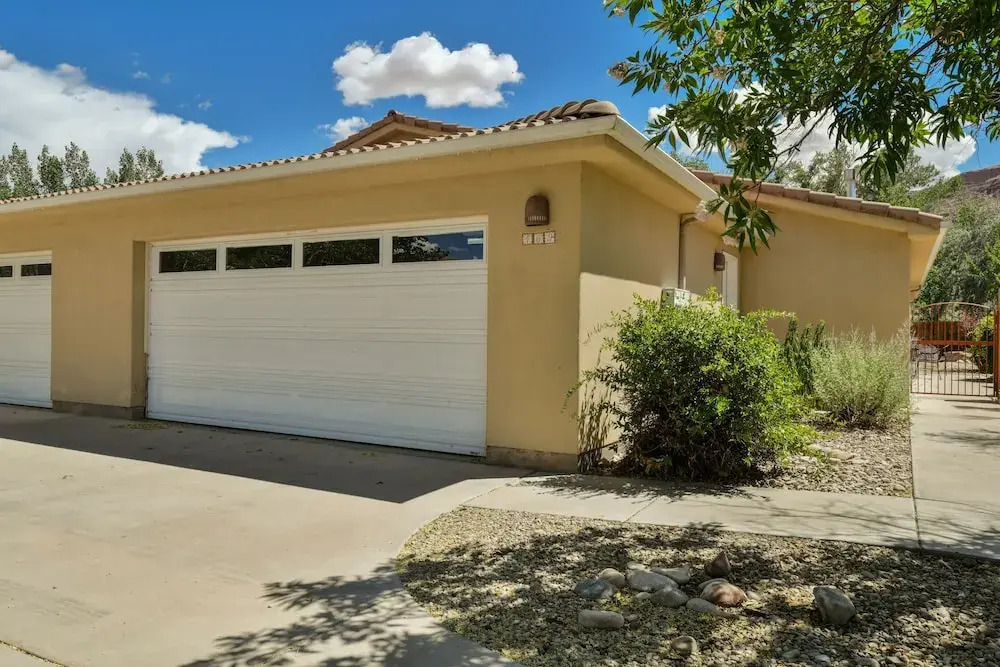 Cottonwoods 469