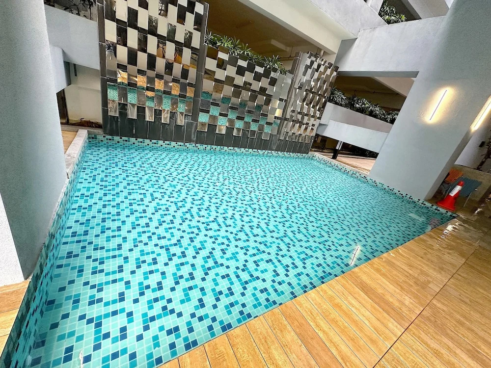 Neu Suites by Cozy Homes Near Gleneagles, KLCC & LRT