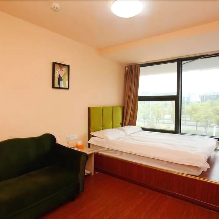 Lanqin Hotel