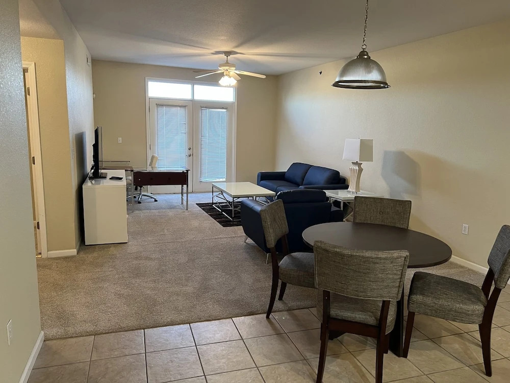 WASHBURN HOTEL SUITES
