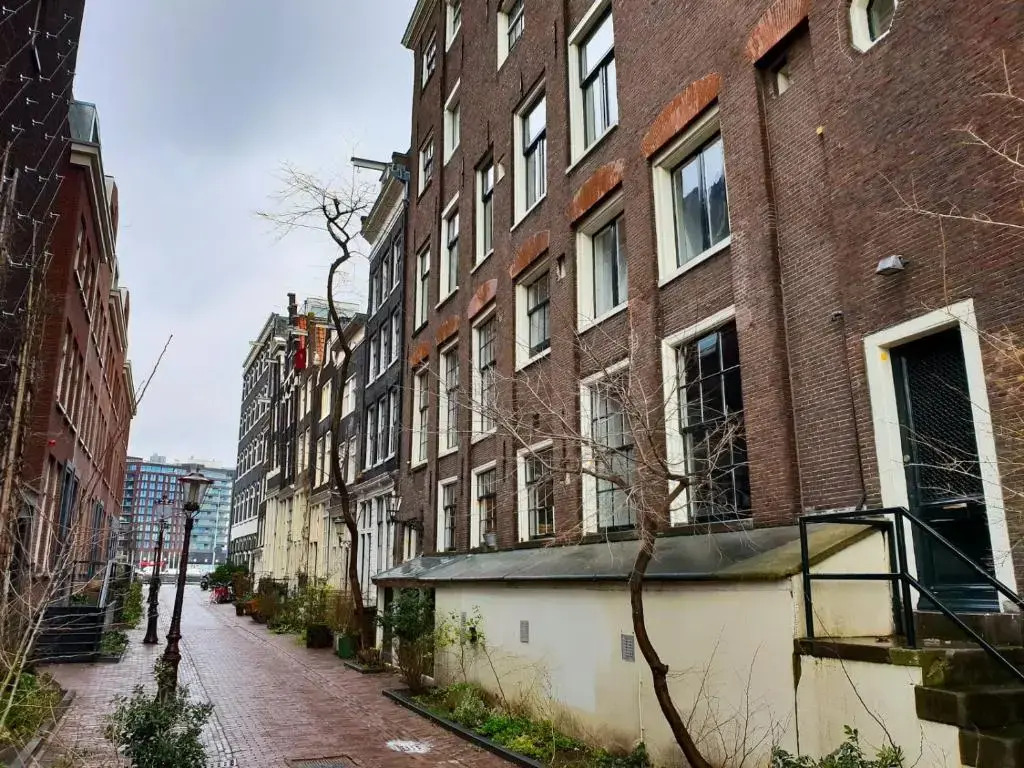 Houseboat Amsterdam - Room with a view