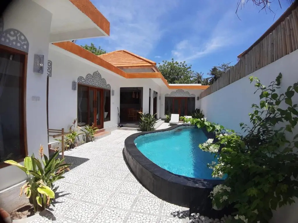 Golden Villa