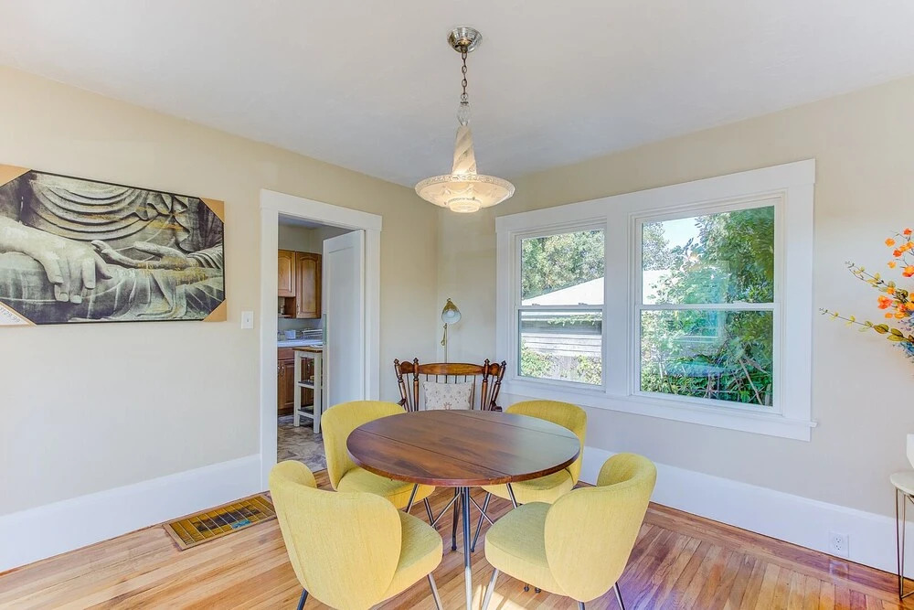 Woolsey Street - 2 Br Home