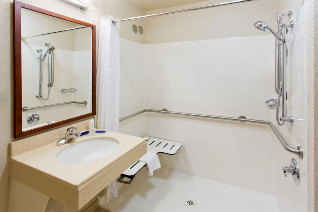 Candlewood Suites Medford by IHG