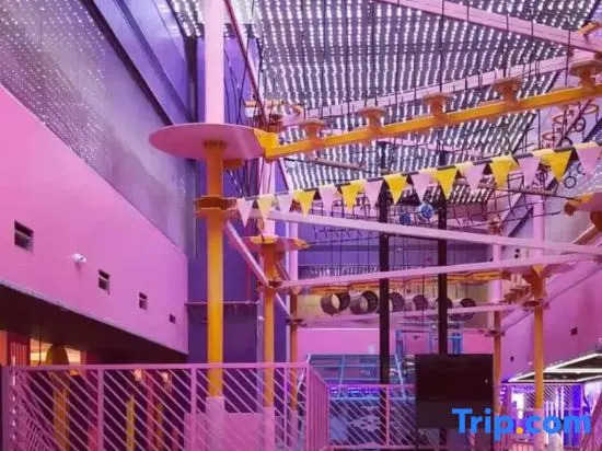 Xing Lun Hotel
