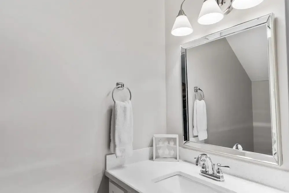 Salty Kiss 2 Bedroom Townhouse by RedAwning