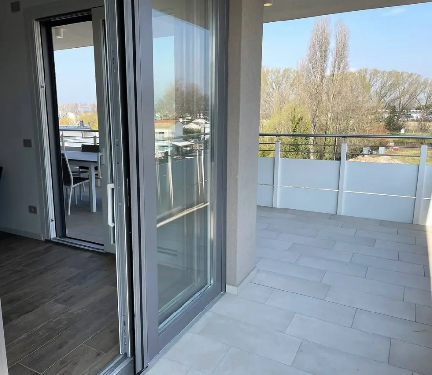 Luxury Attic 140mq In Jesolo With Private Parking