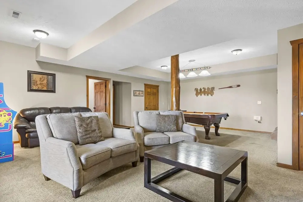 Serenity Oaks Stay for 16!