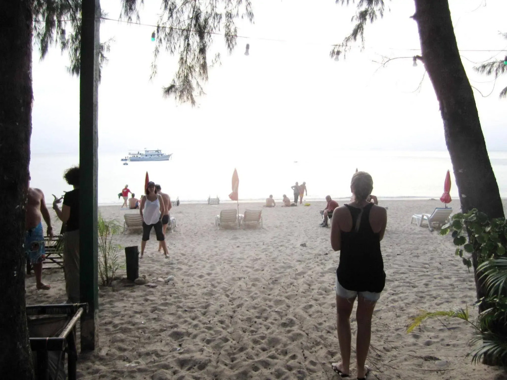 Lanta Palm Beach Resort , Beach Bungalow - Koh Lanta