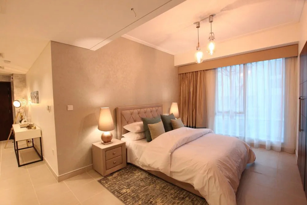 Faraway Homes - Marina Promenade