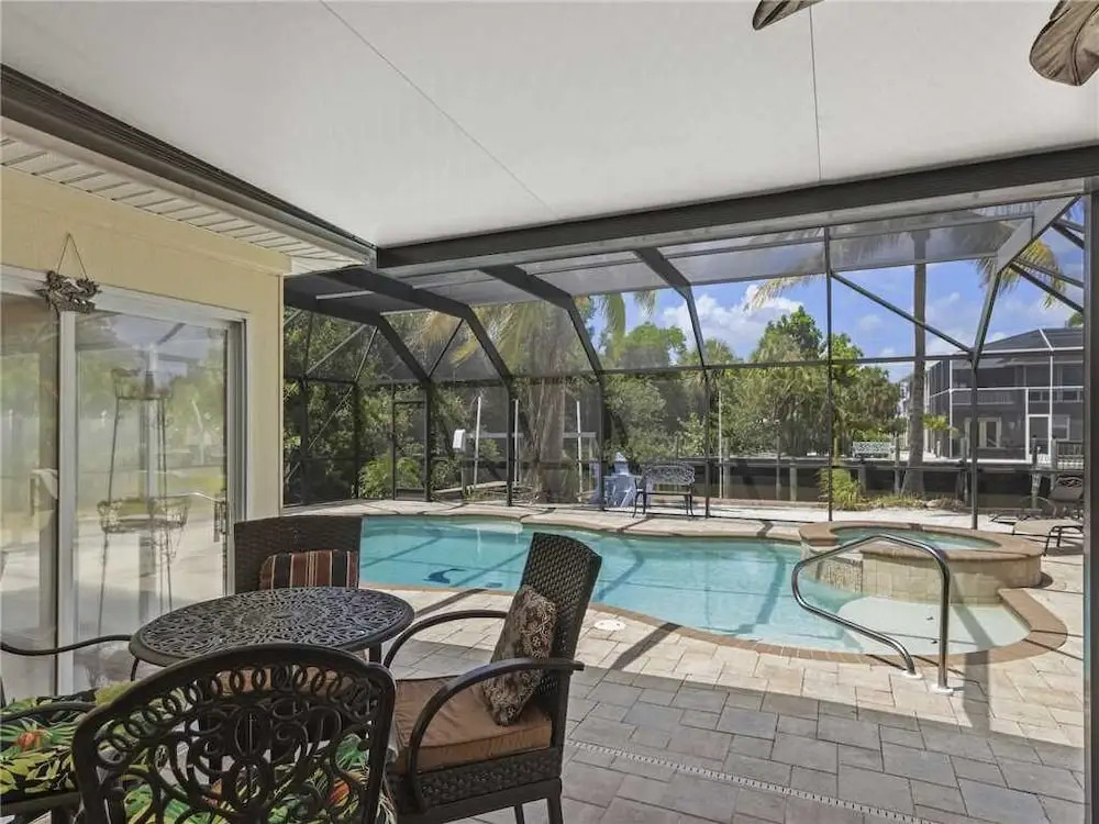 Egret Beach House - Two Bedroom Home
