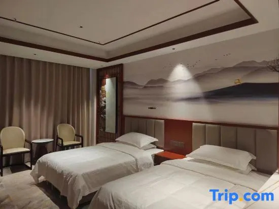 Shanshan Taihe Hotel (People's Government Branch)
