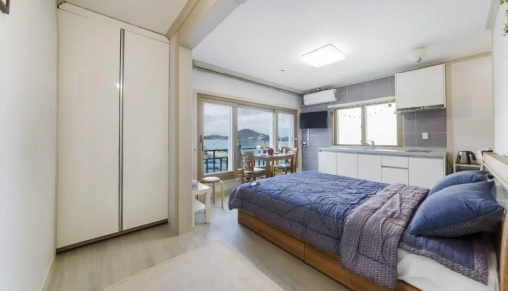 Yeosu Ocean View Pension
