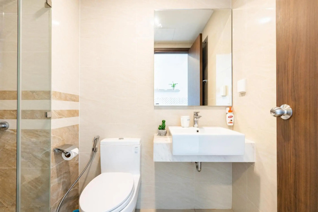 18-Bitexco & River View-Studio-Hana's Apart