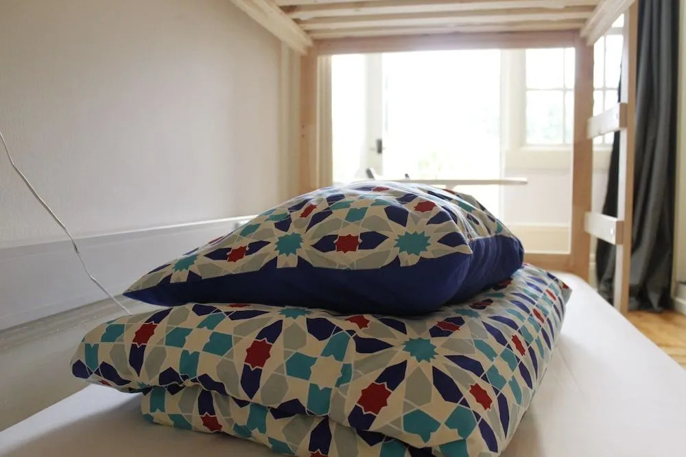 O2 Hostel