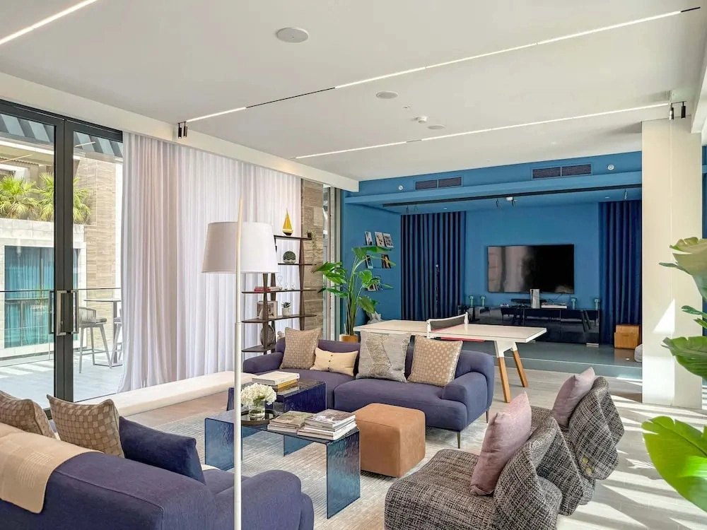 Silkhaus Chic Studio Sobha Hartland Kensington