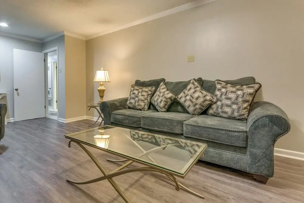 Spacious Little Rock Home w/ Patio - 9 Mi to Dtwn!