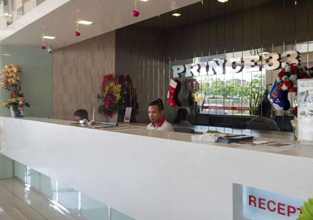 Prince 33 Hotel