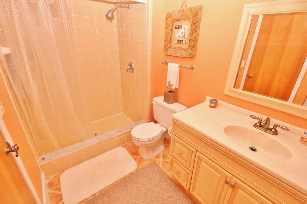 Oceanside Village E3 Apartment 2