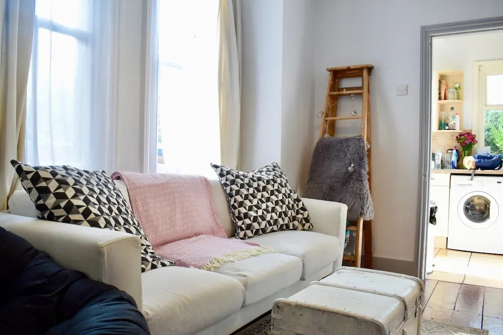 Wimbledon Flat With Garden
