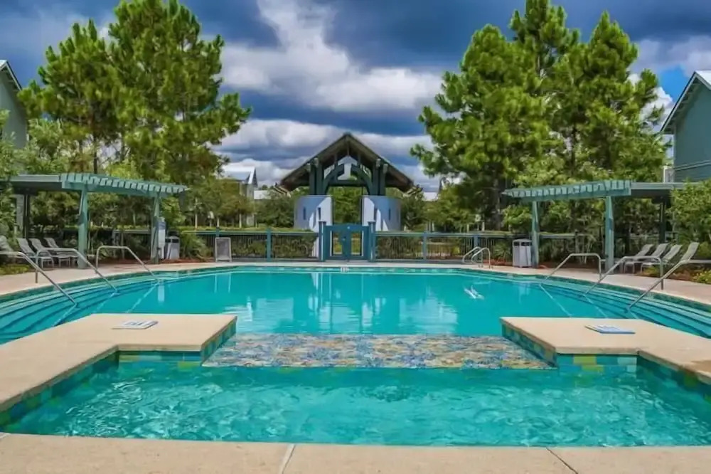 Dragonfly Dreams 5 Bedroom Holiday Home by Five Star Properties