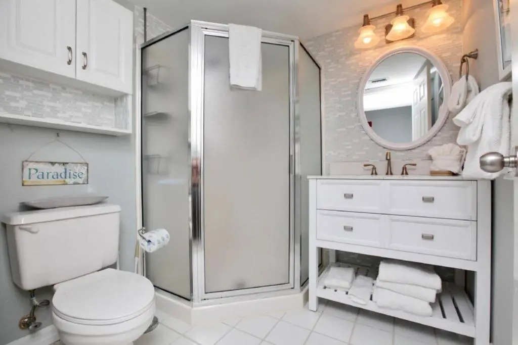 Best beach front vacation, Ocean View, 8th Flr