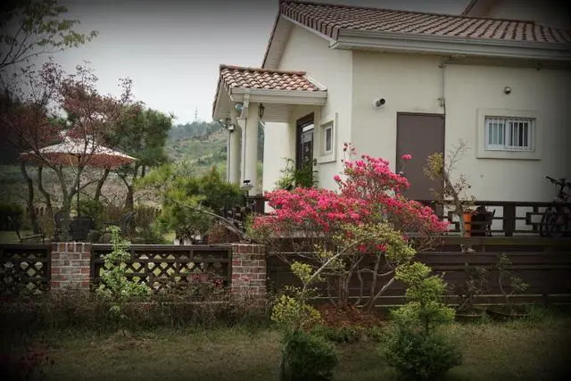 jeonju acimjeongweongeseuteuhauseu