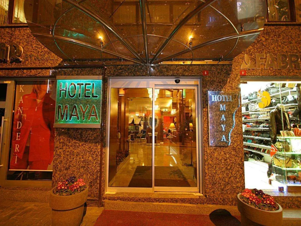 Maya Hotel