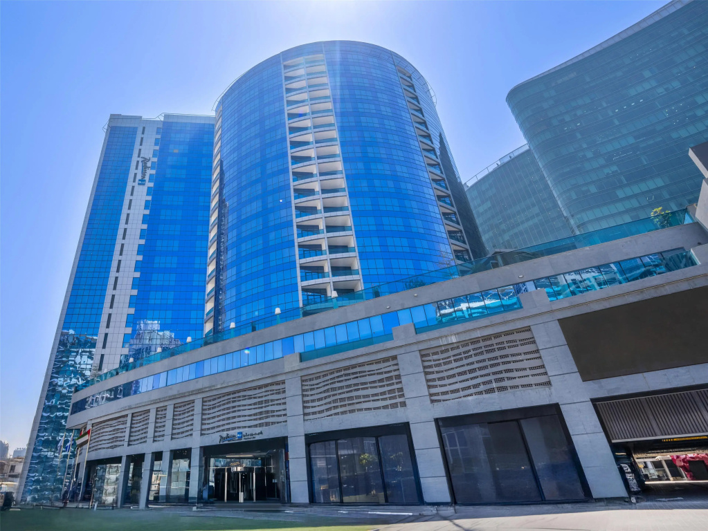 Radisson Blu Hotel, Dubai Waterfront