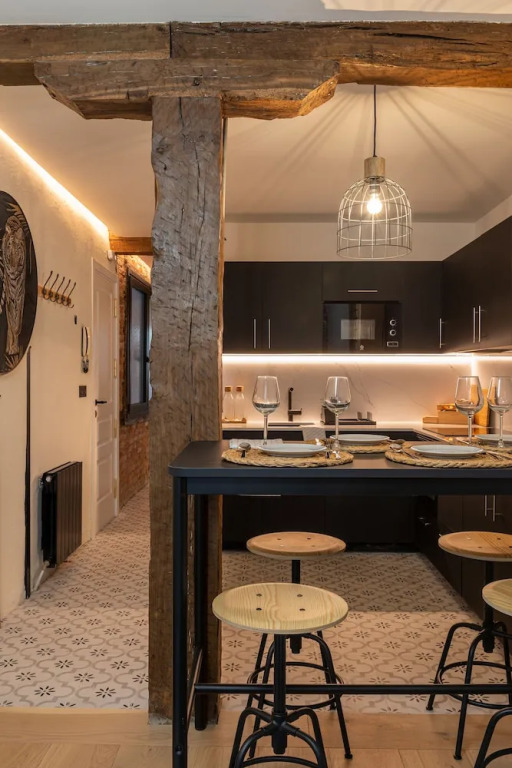 Renovado y céntrico apartamento con AC