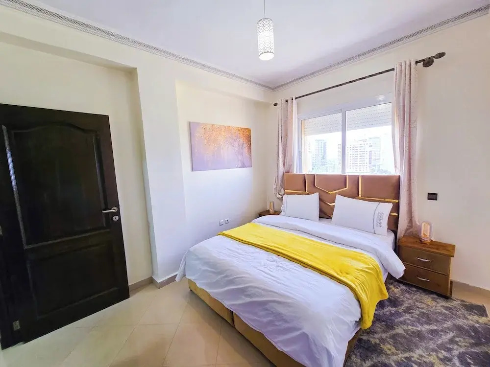 Luxury & View - close to the sea & TGV