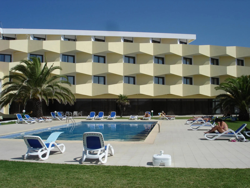 Hotel Caravelas