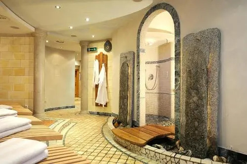 Sporthotel Almhof