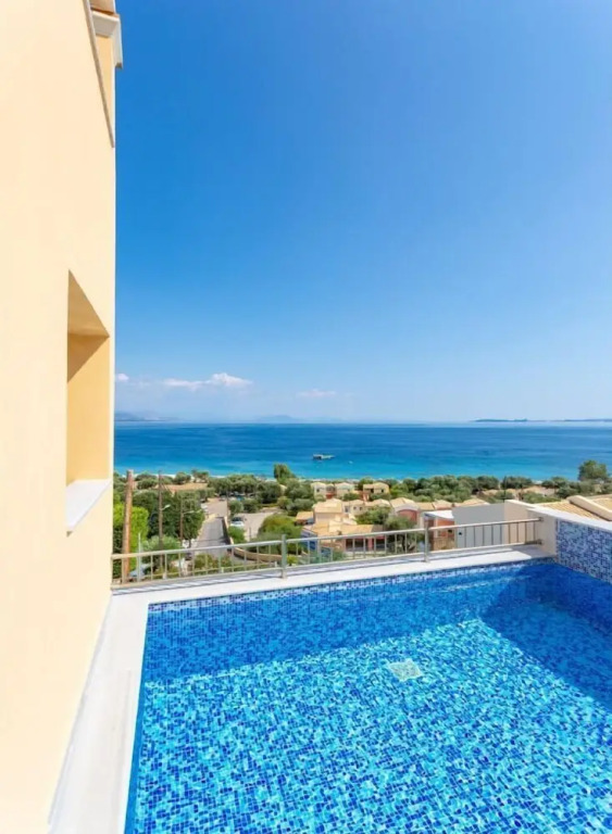 Villa Aurora